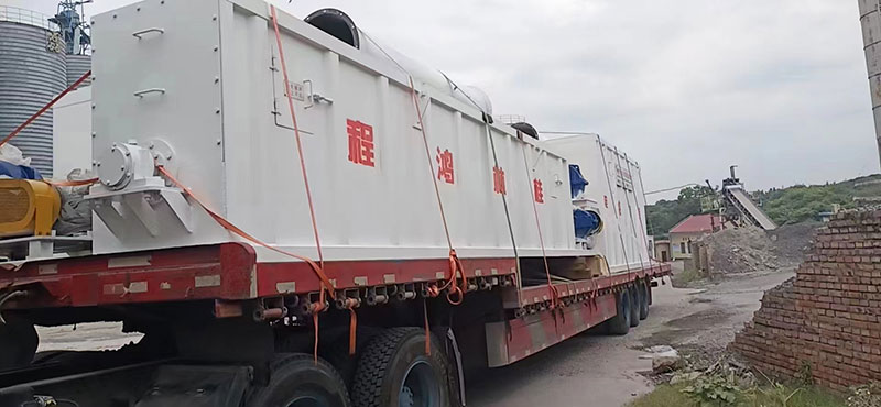 湖南某老板訂購(gòu)時(shí)產(chǎn)十五噸氫氧化鈣生產(chǎn)線貨物到場(chǎng)剪影！