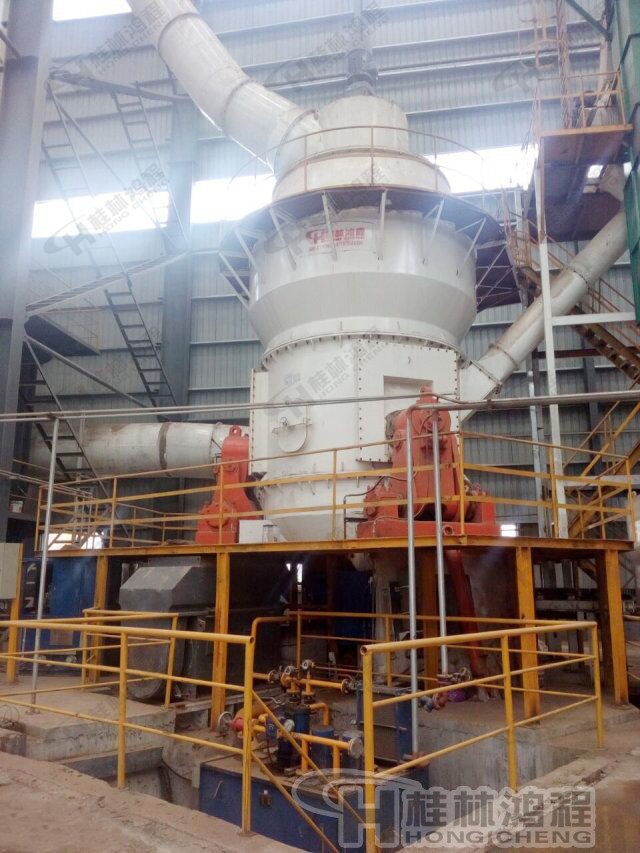 立磨加工葉臘石325目時產多少噸？