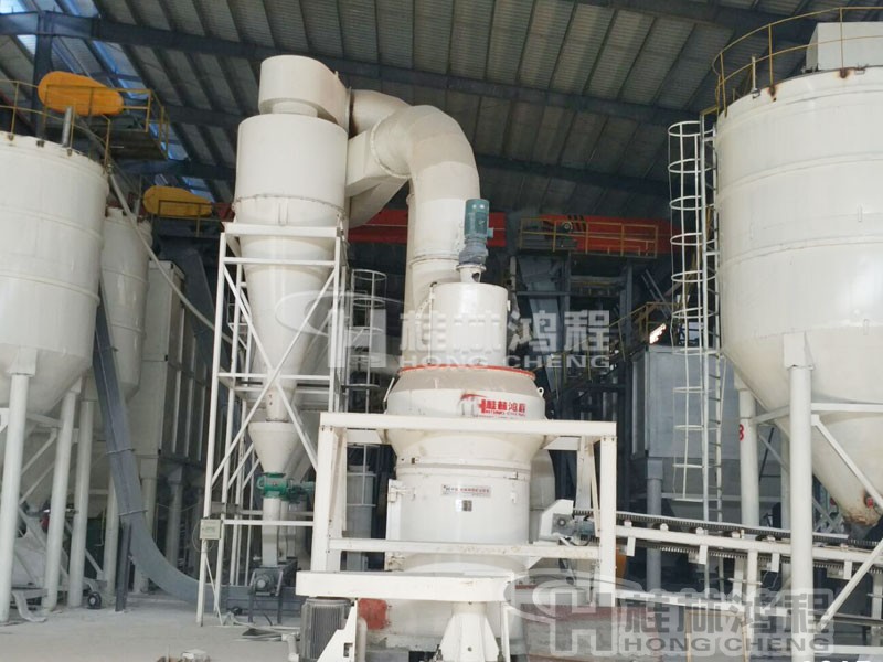 碳酸鈣用雷蒙粉磨機(jī)多少錢一臺 HC縱擺式磨粉機(jī) 碳酸鈣用雷蒙粉磨機(jī)多少錢一臺 HC縱擺式磨粉機(jī)