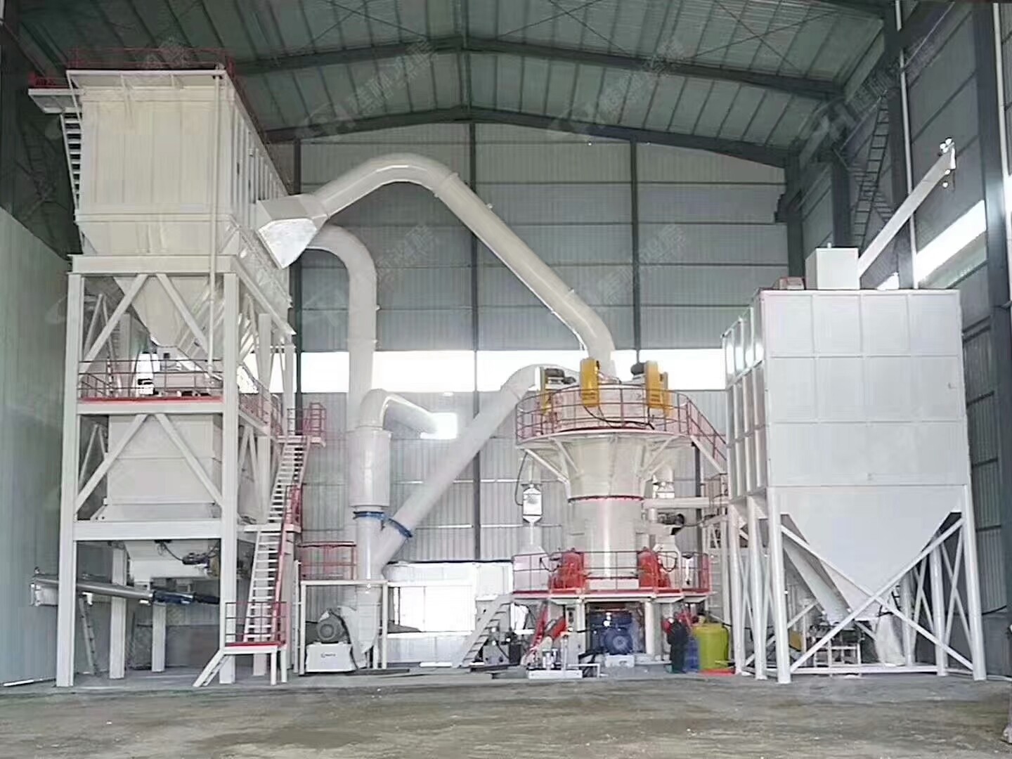 超細粉多頭磨機設(shè)備:HLMX方解石超細立磨機 超細粉多頭磨機設(shè)備:HLMX方解石超細立磨機