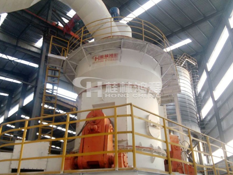 高細(xì)度石油焦磨粉機:HLM大型石油焦磨粉
機 高細(xì)度石油焦磨粉機:HLM大型石油焦磨粉機