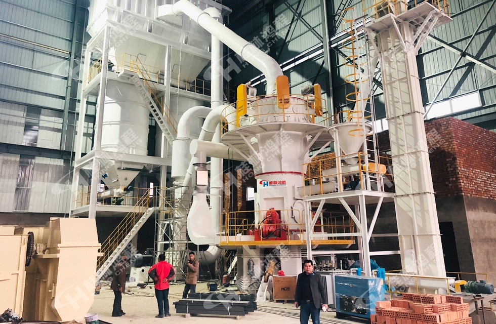 HLMX1300超細(xì)粉打礦石粉機(jī)器磨機(jī)設(shè)備：HLMX超細(xì)立磨機(jī)型號(hào)參數(shù)多，價(jià)格上百萬(wàn)到上千萬(wàn)不等