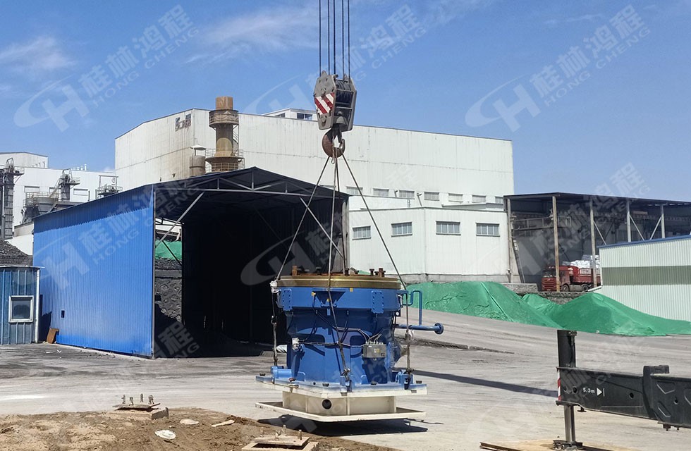 高嶺土立磨第5臺抵達(dá)客戶現(xiàn)場 高嶺土立磨第5臺抵達(dá)客戶現(xiàn)場