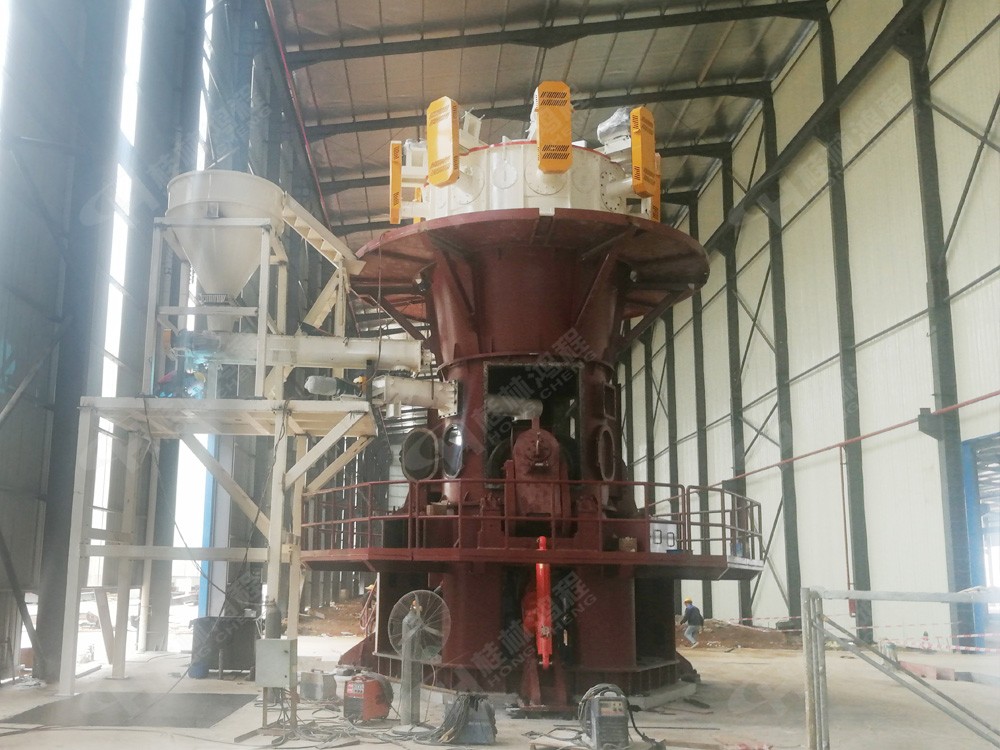 購鴻程9臺1700HLMX輥式超細(xì)立磨機(jī)！客戶信任能讓人從心底感受到掉淚的溫暖!