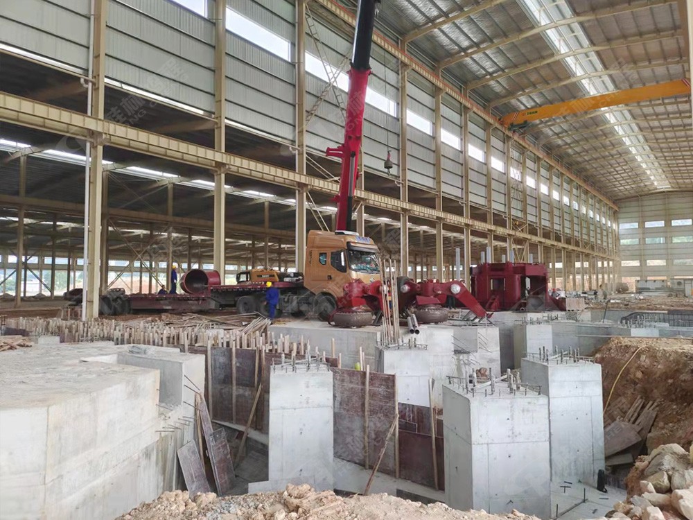 購鴻程9臺1700HLMX輥式超細(xì)立磨機(jī)！客戶信任能讓人從心底感受到掉淚的溫暖!