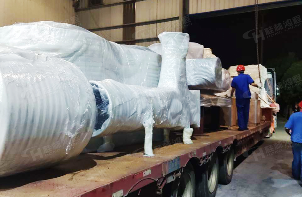 【發(fā)貨】海內(nèi)外訂單火爆，大批鴻程設(shè)備奔赴全球！