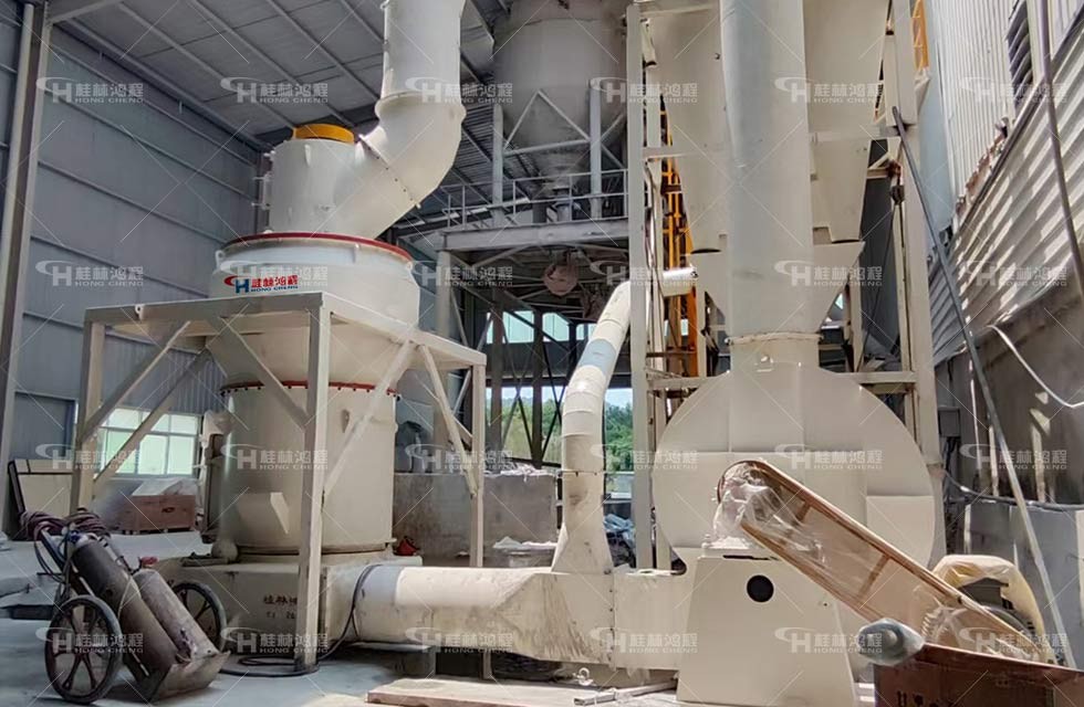 鋁礬土熟料高效粉磨機(jī) 鋁礬土熟料高效粉磨機(jī)