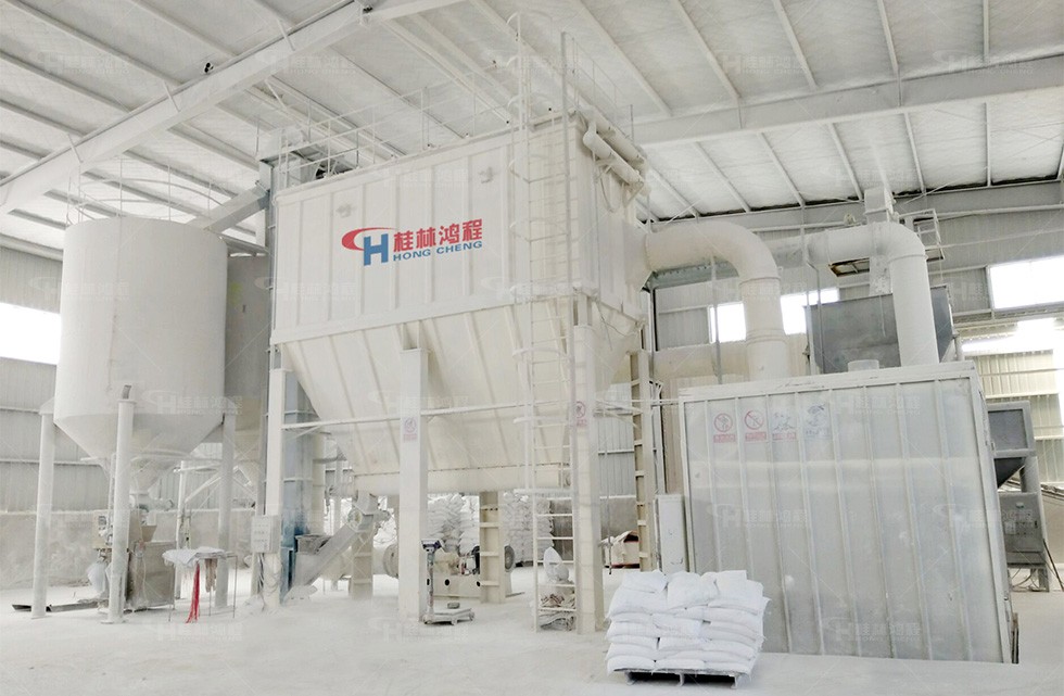 阻燃材料超細(xì)磨粉機(jī)